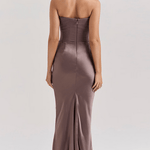 Clara – Elegant Slit Maxi Dress